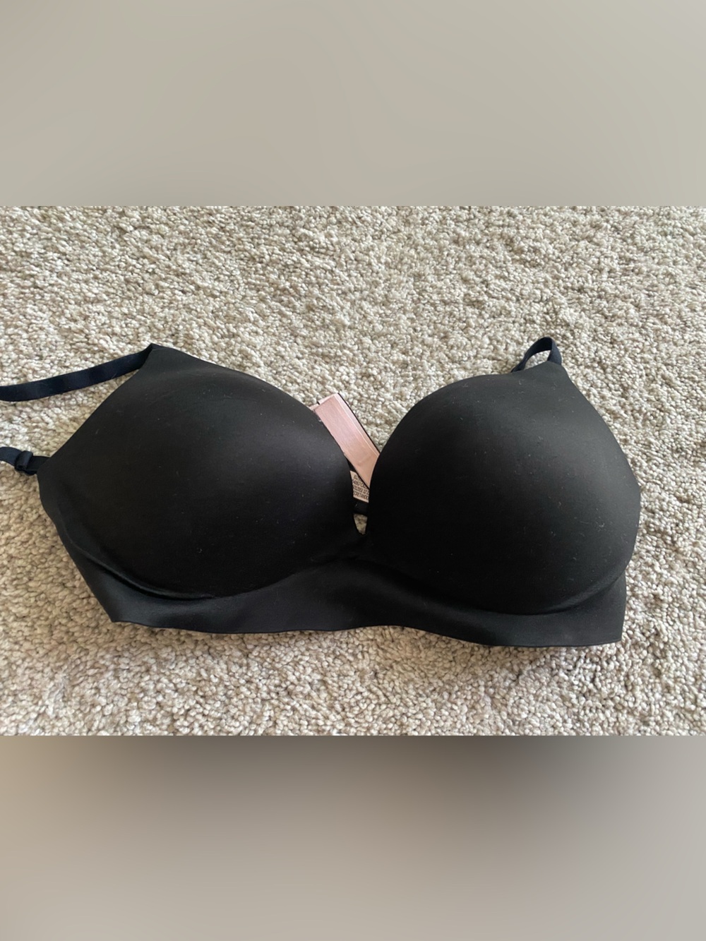 Victoria's Secret Black Strapless Molded T-Shirt Bra 34C
